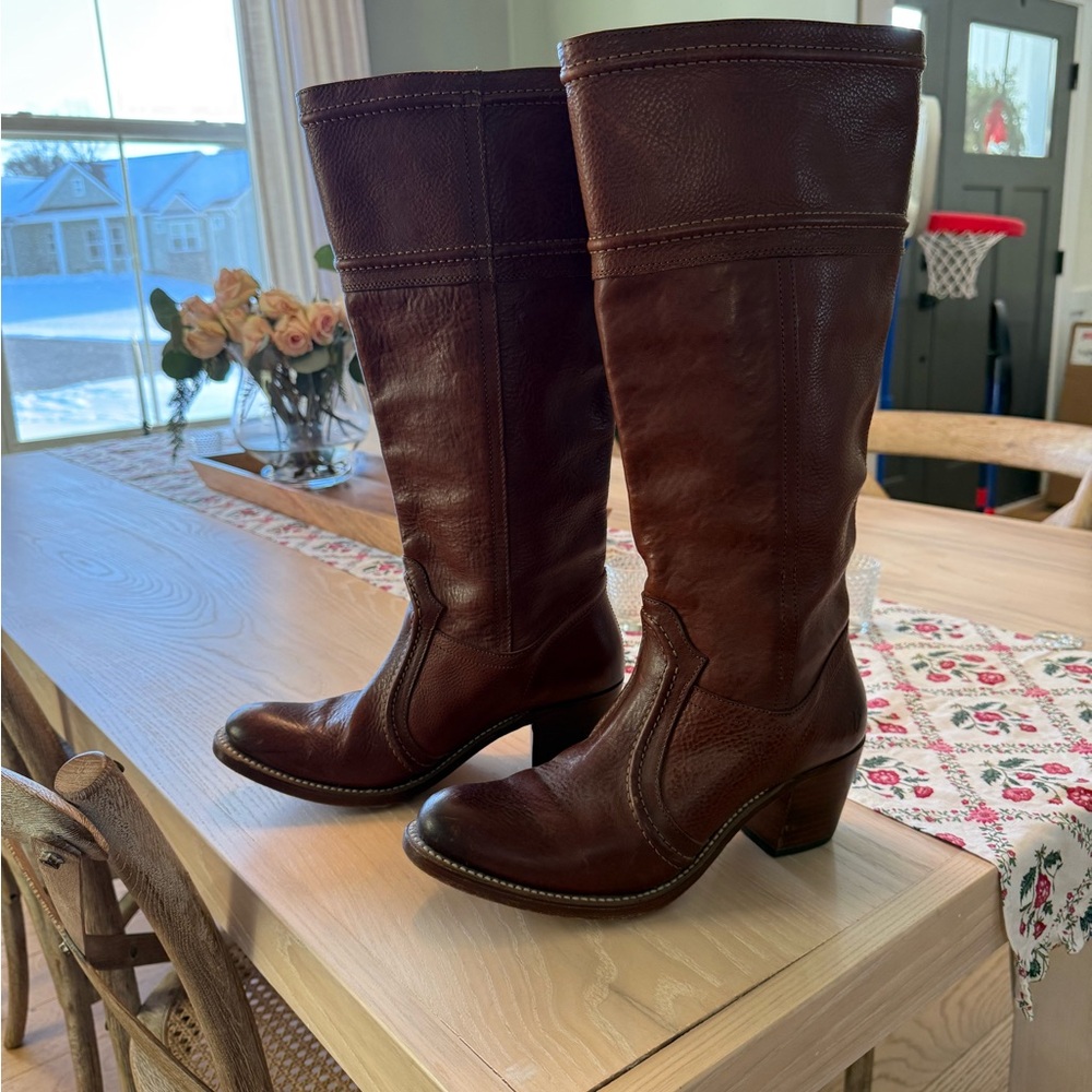 FRYE Brown Leather Knee-High Boots